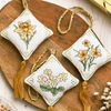 Obraz 4/5 - Sada na vyšívanie krížikom, Anchor Spring Decorations - Jarné kvety, žltá
