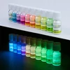 Obraz 3/4 - Fosforeskujúci, svietiaci pigment Innodekor, 15 g - fialový