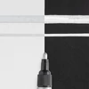 Lakový popisovač Sakura Pen-Touch, medium (2 mm) - silver