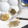 Prášok s metalickým efektom Schmincke Aqua Bronze, 20 ml - 812, rich pale gold