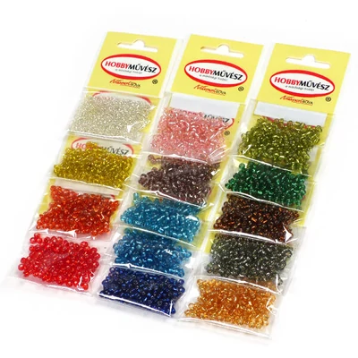 Koráliky, priehľadné, so strieborným lemovaním, 4 mm - svetlozelené