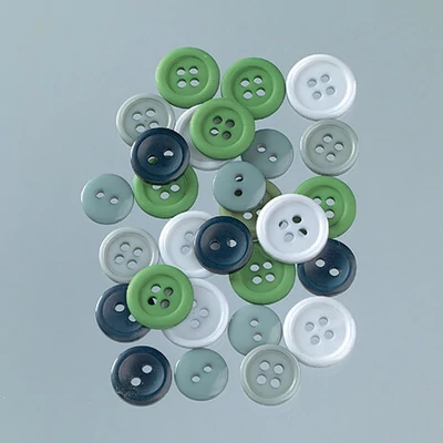 Plastové gombíky - green, 1-1,5 cm, 40 g