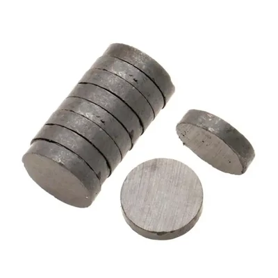 Okrúhly magnet - 17,5 mm, 10 ks
