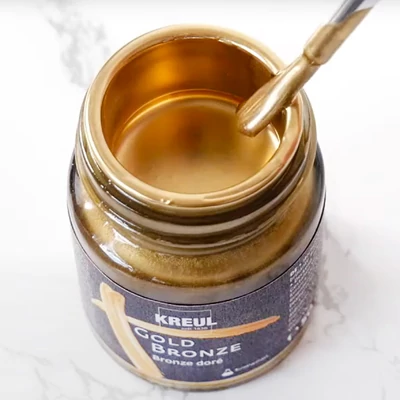 Tekutá kovová farba na báze živice, Kreul, 50 ml - Gold Bronze