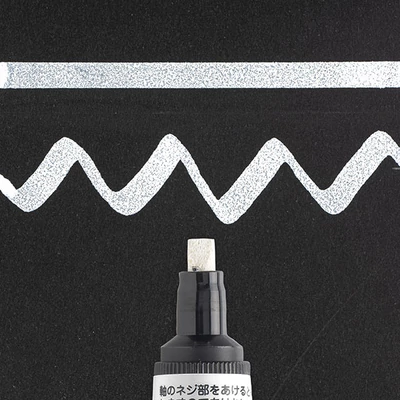 Kaligrafický lakový popisovač Sakura Pen-Touch Calligrapher, medium (5 mm) - white