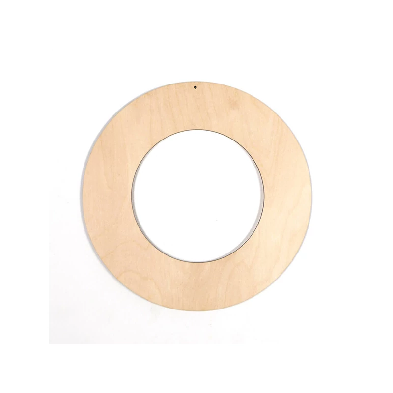 Drevená figúrka, so závesom - Základ na veniec, obrie, 19 cm