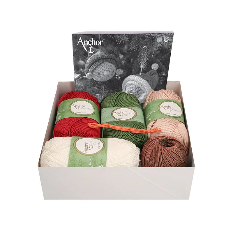 Háčkovacia sada, figúrka Anchor Creativa Amigurumi - Santa a jeho pom°Cník