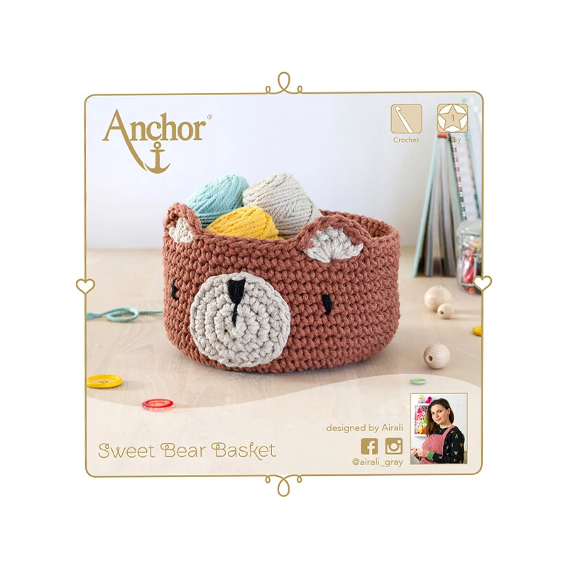 Háčkovacia súprava Anchor Crafty Fine - košík s medvedíkom