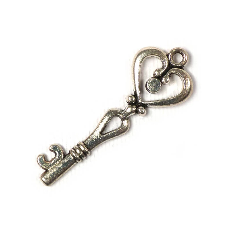 Charm kovová ozdoba, 3 ks - kľúč, srdce, 3D