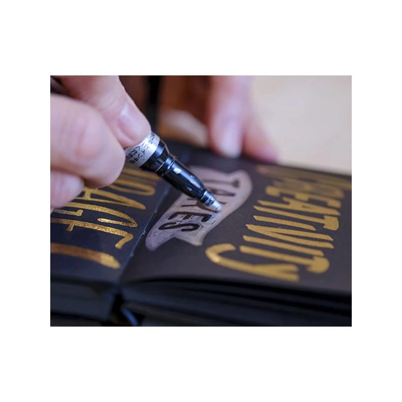 Lakový popisovač Sakura Pen-Touch, medium (2 mm) - silver